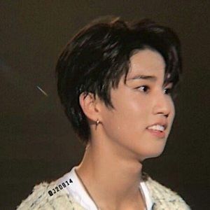 Meet your Posher, Ash